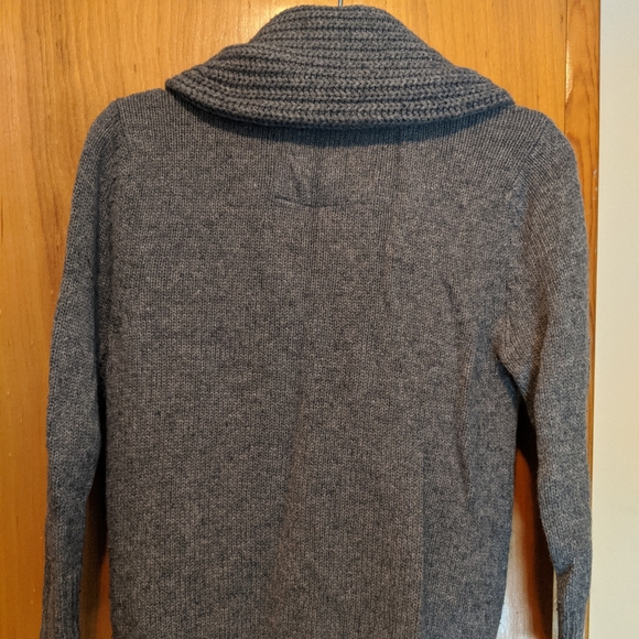 Hollister wool cardigan sweater - Picture 2 of 4